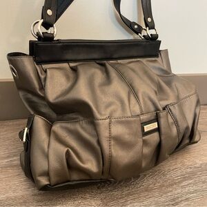 Miche Prima Black Base Bag With Black Handles and Oakley Metallic Cover  EUC‎